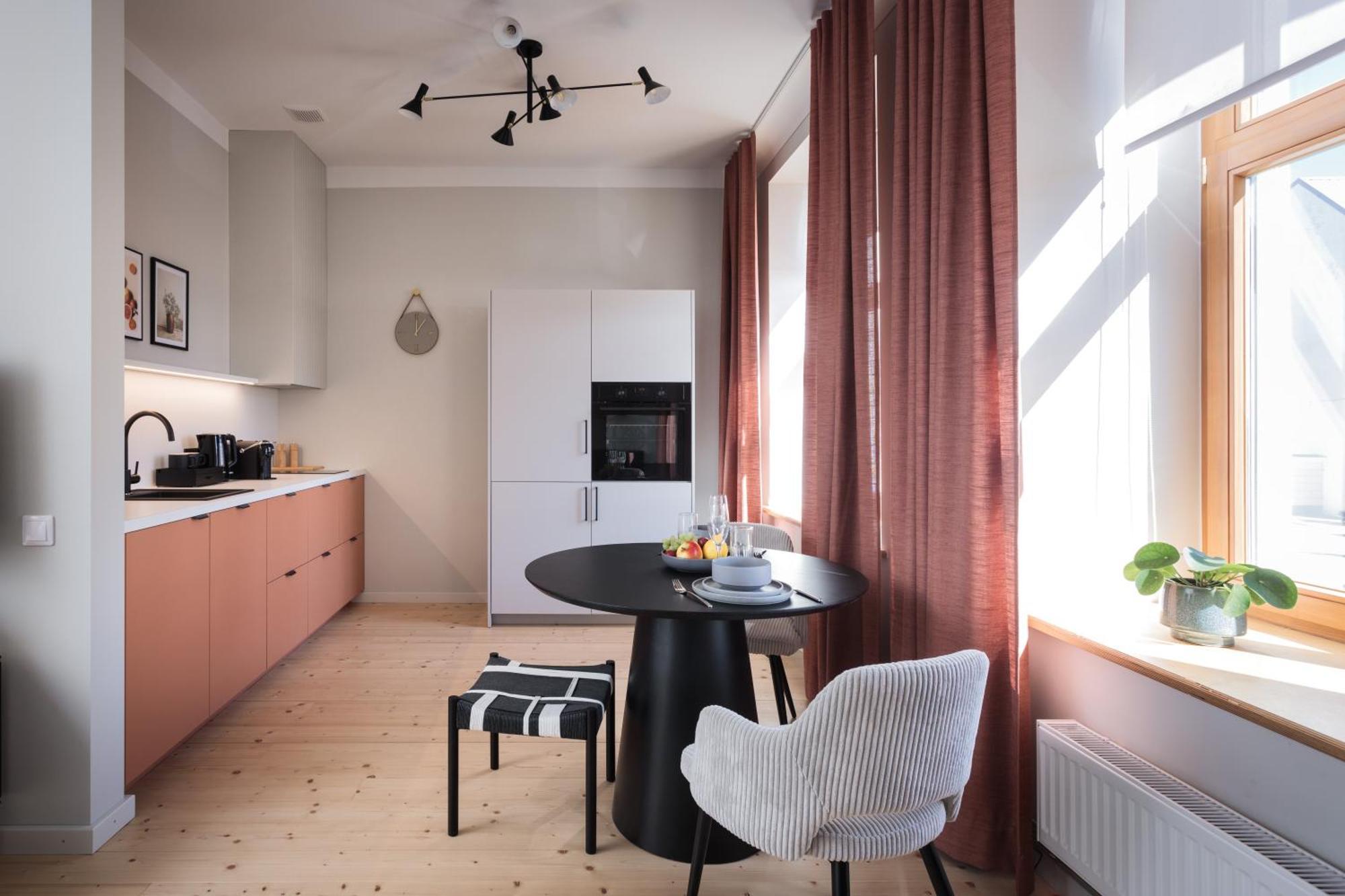 Centra Nams - Center Apartments Cesis Bagian luar foto