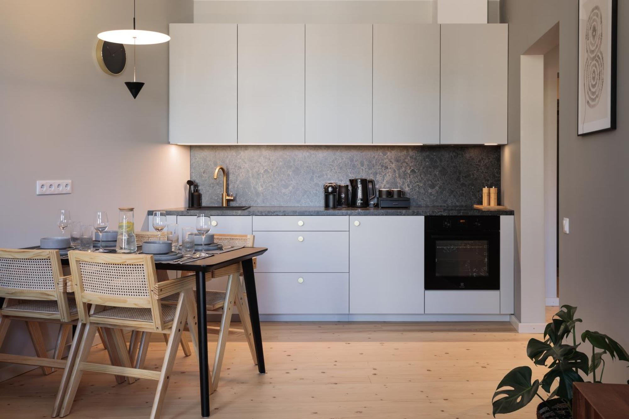 Centra Nams - Center Apartments Cesis Bagian luar foto